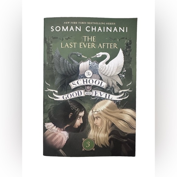 The School for Good and Evil Books 1 to 3, NEW - Picture 7 of 9